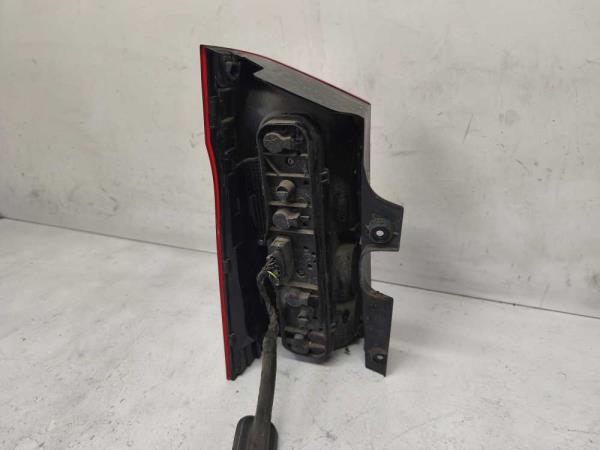 FEU ARRIERE DROIT MERCEDES VITO W447 2014+ 2-PORTE - Vue 2